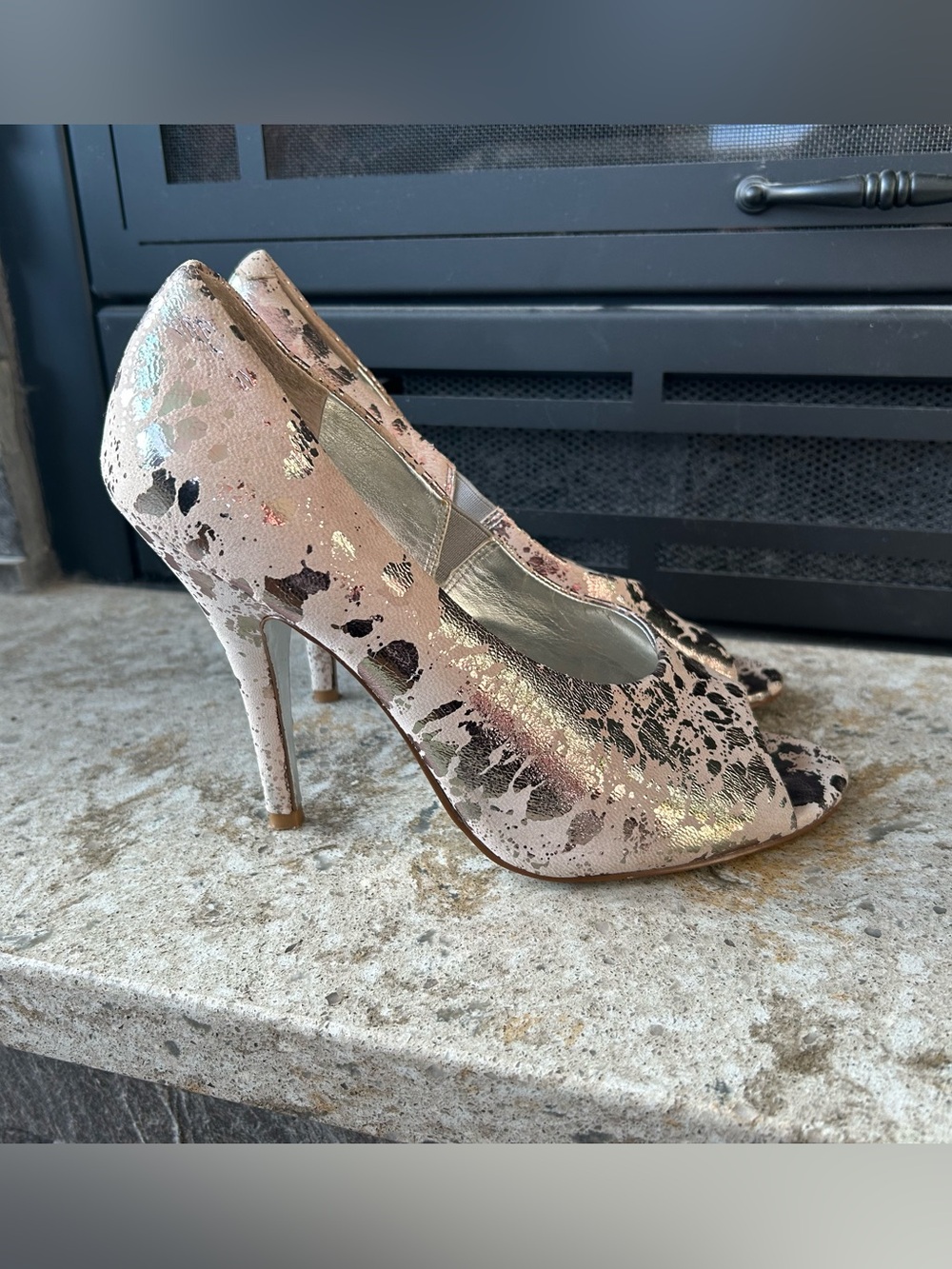 Jessica Simpson “Newport” Tan & Metallic Foil Open Toe Heels